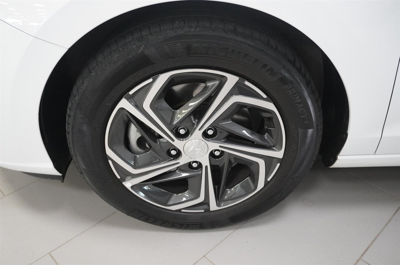 Hyundai i30 2025, bild 6/10