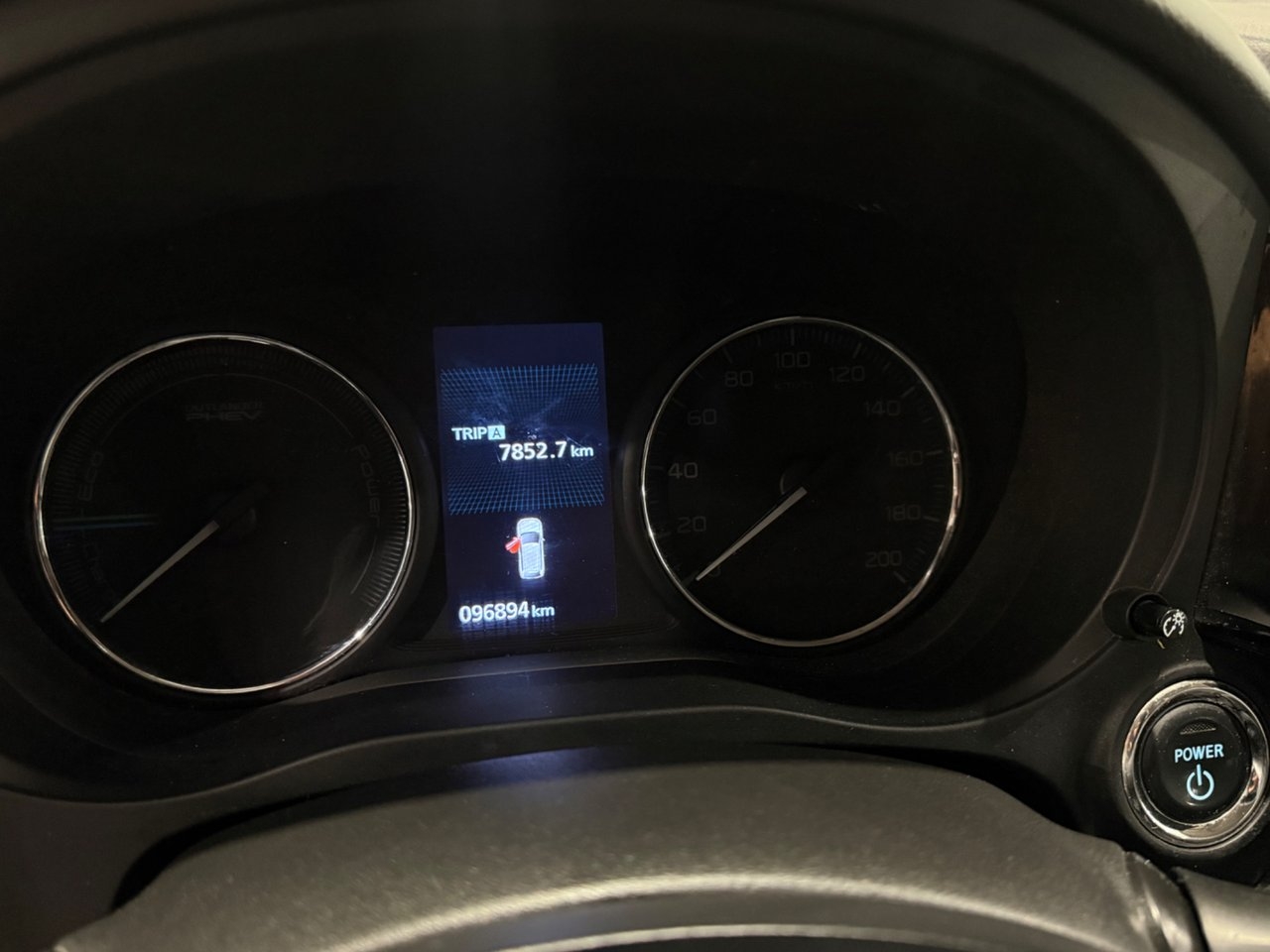 Mitsubishi Outlander Plug-in Hybrid 2018, bild 6/9
