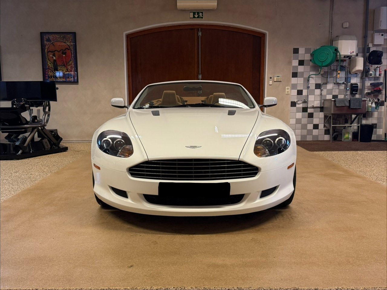 Aston Martin DB9 2009, bild 3/10