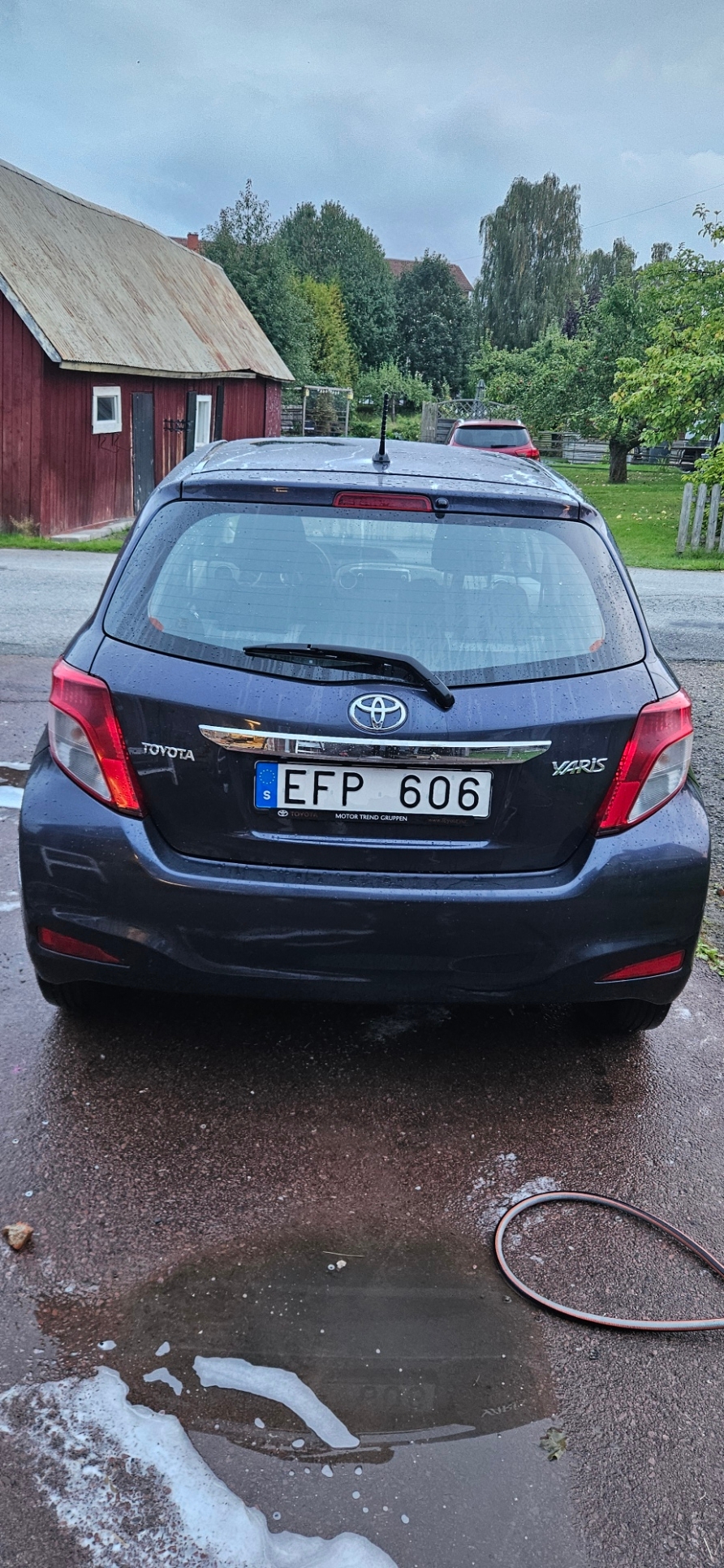 Toyota Yaris 2012, bild 4/8