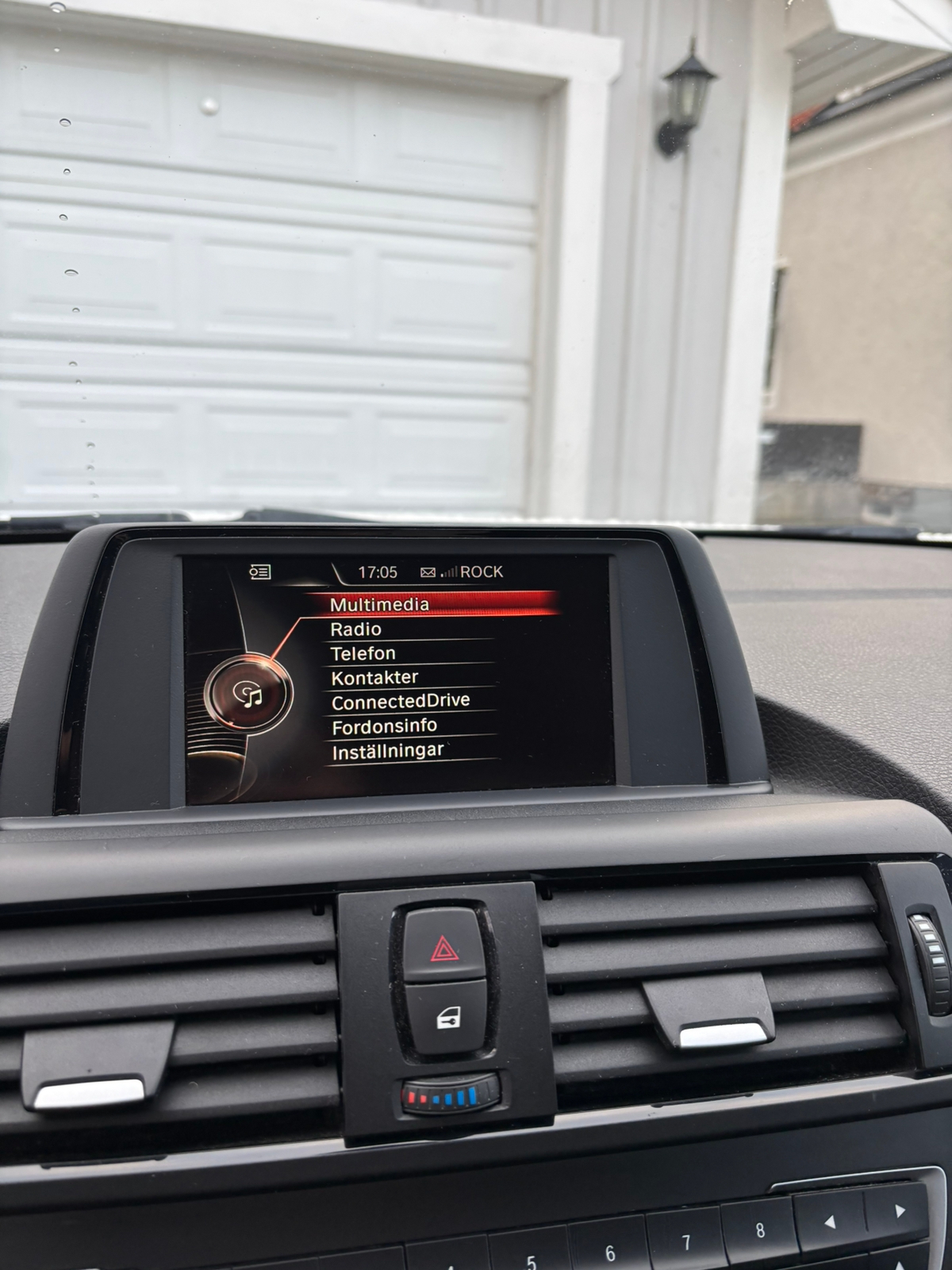 BMW 116 i 5-dörrars Manuell 2015, kuva 7/8