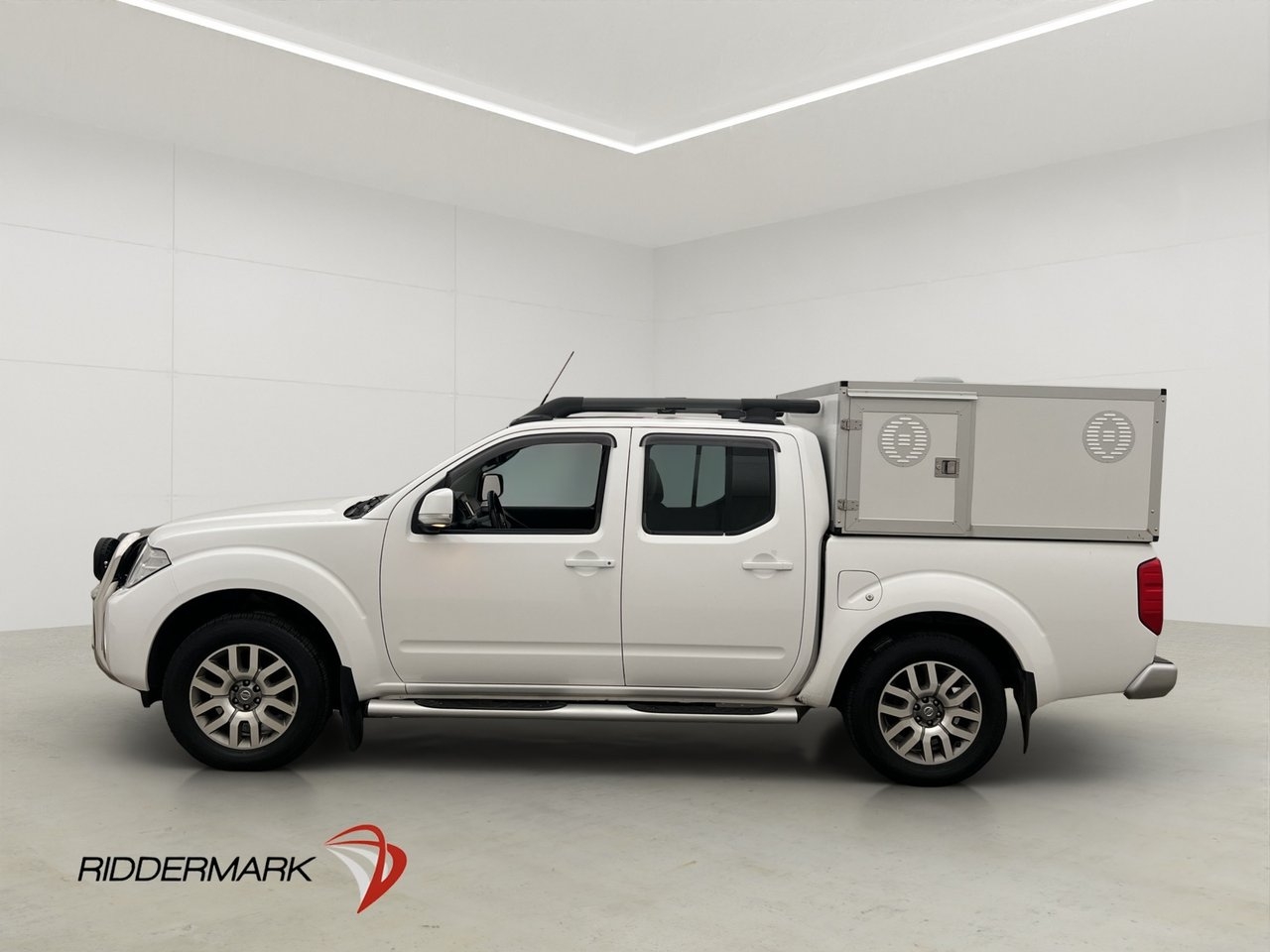 Nissan Navara 2015, bild 2/38