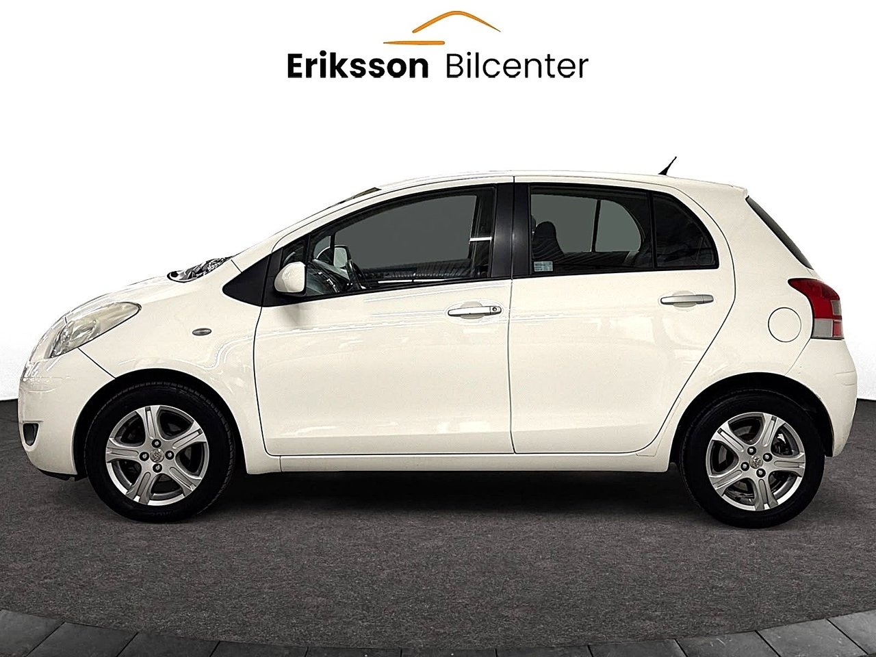 Toyota Yaris 2010, bild 7/10