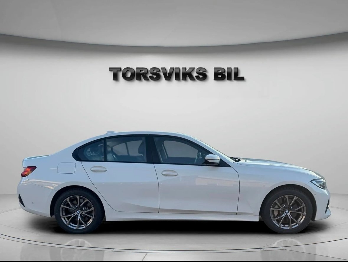 BMW 330 e Sedan Steptronic Sport line 2020, bild 7/20