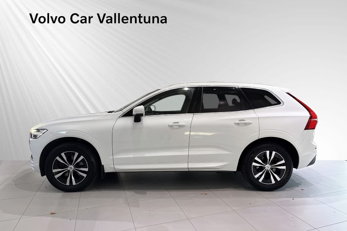 Volvo XC60 D3 Momentum Advanced Edition 2020, bild 3/10