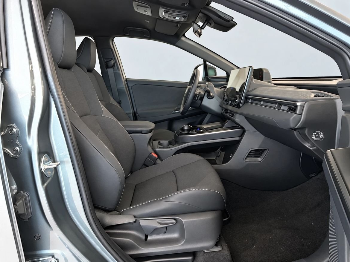 Toyota C-HR ACTIVE AWD 20 2026, bild 7/10