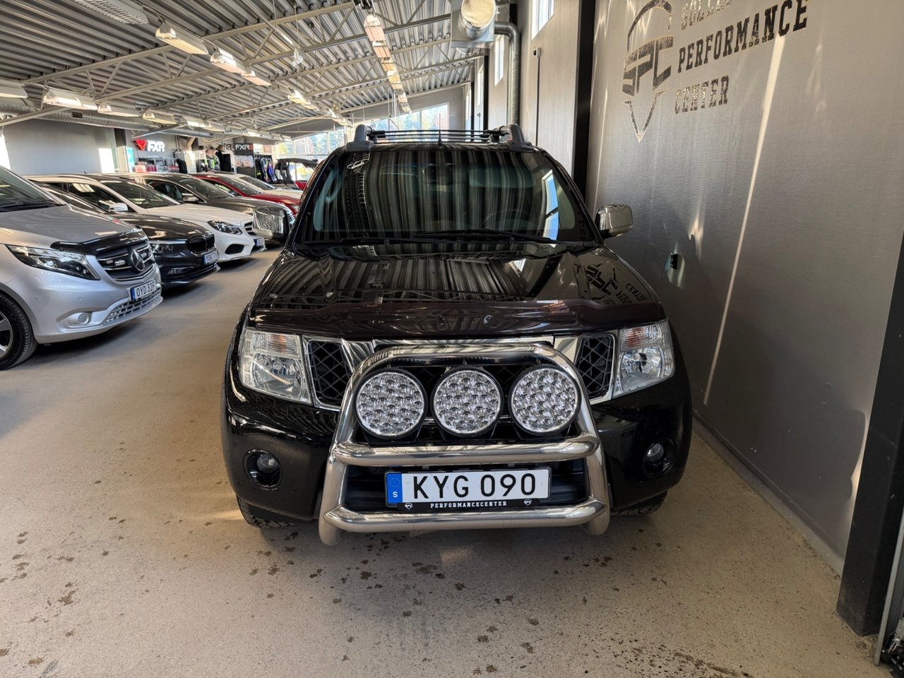 Nissan Navara 2016, kuva 4/10