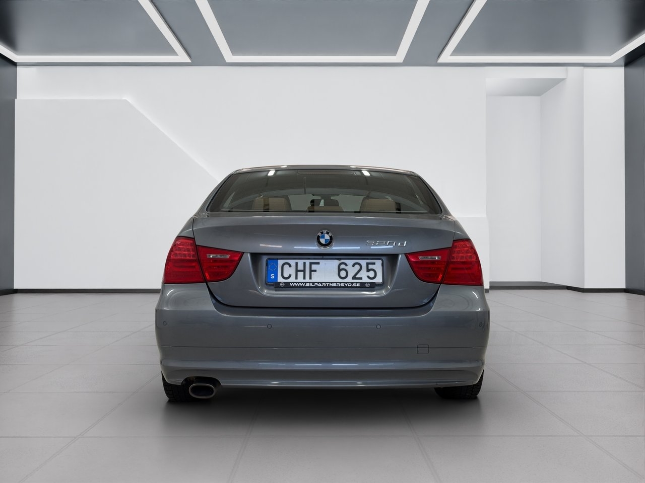 BMW 320 2009, bild 6/10