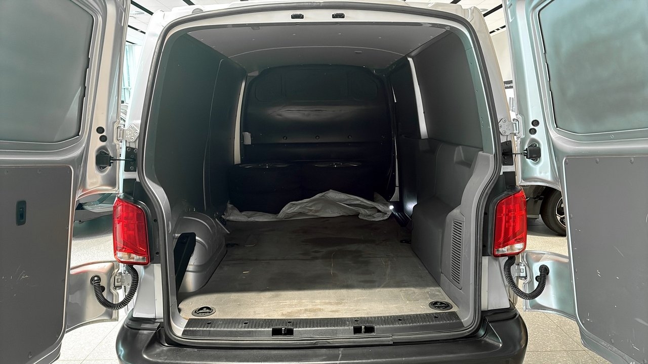 Volkswagen Transporter 2022, bild 3/10