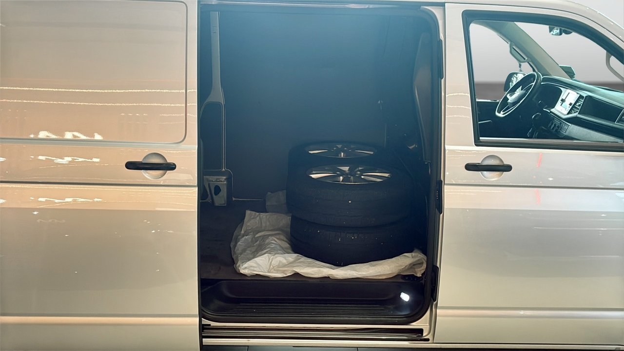 Volkswagen Transporter 2022, bild 7/10