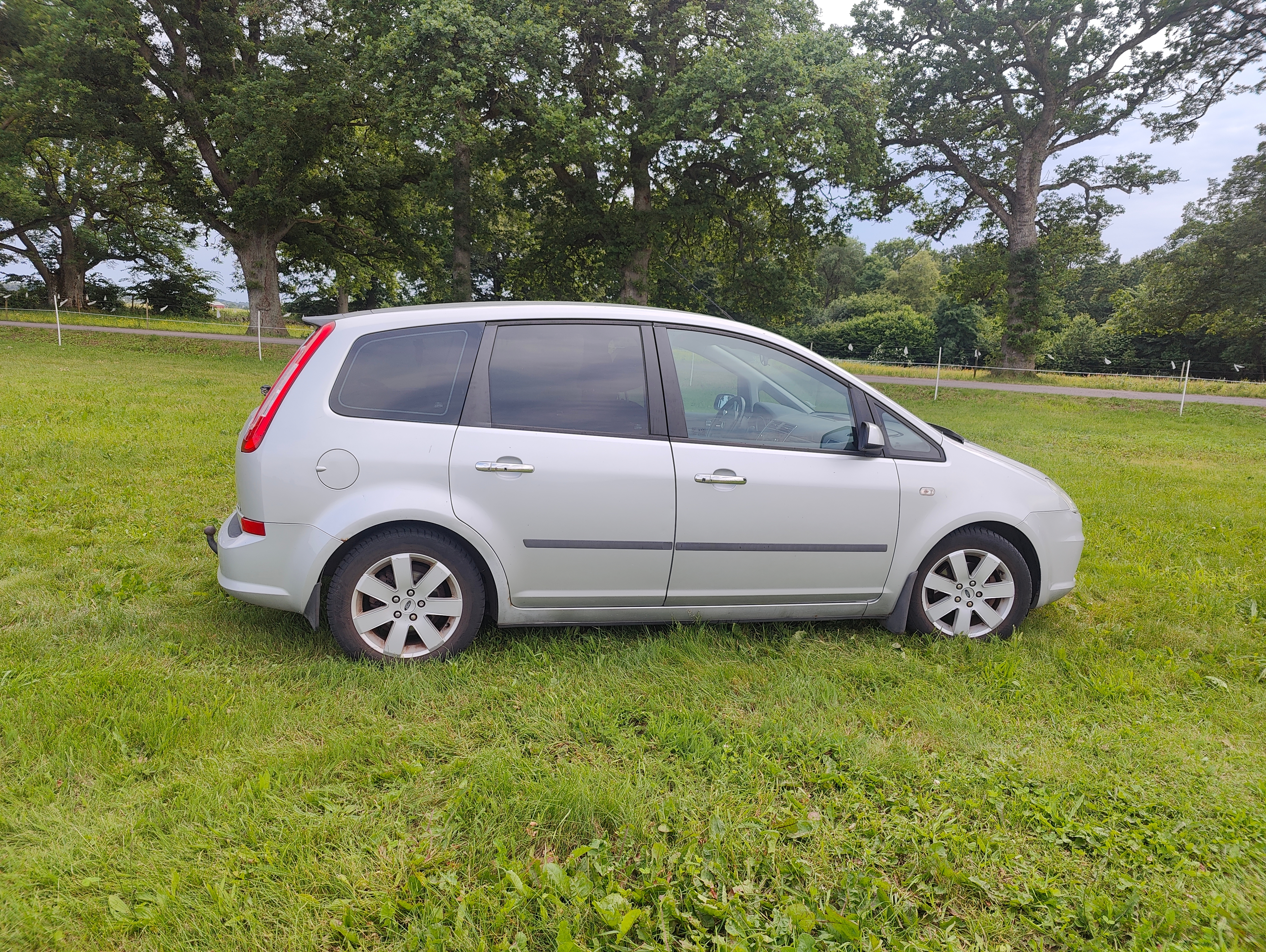 Ford C-Max 1.8 Flexifuel Manuell 2008, bild 6/9