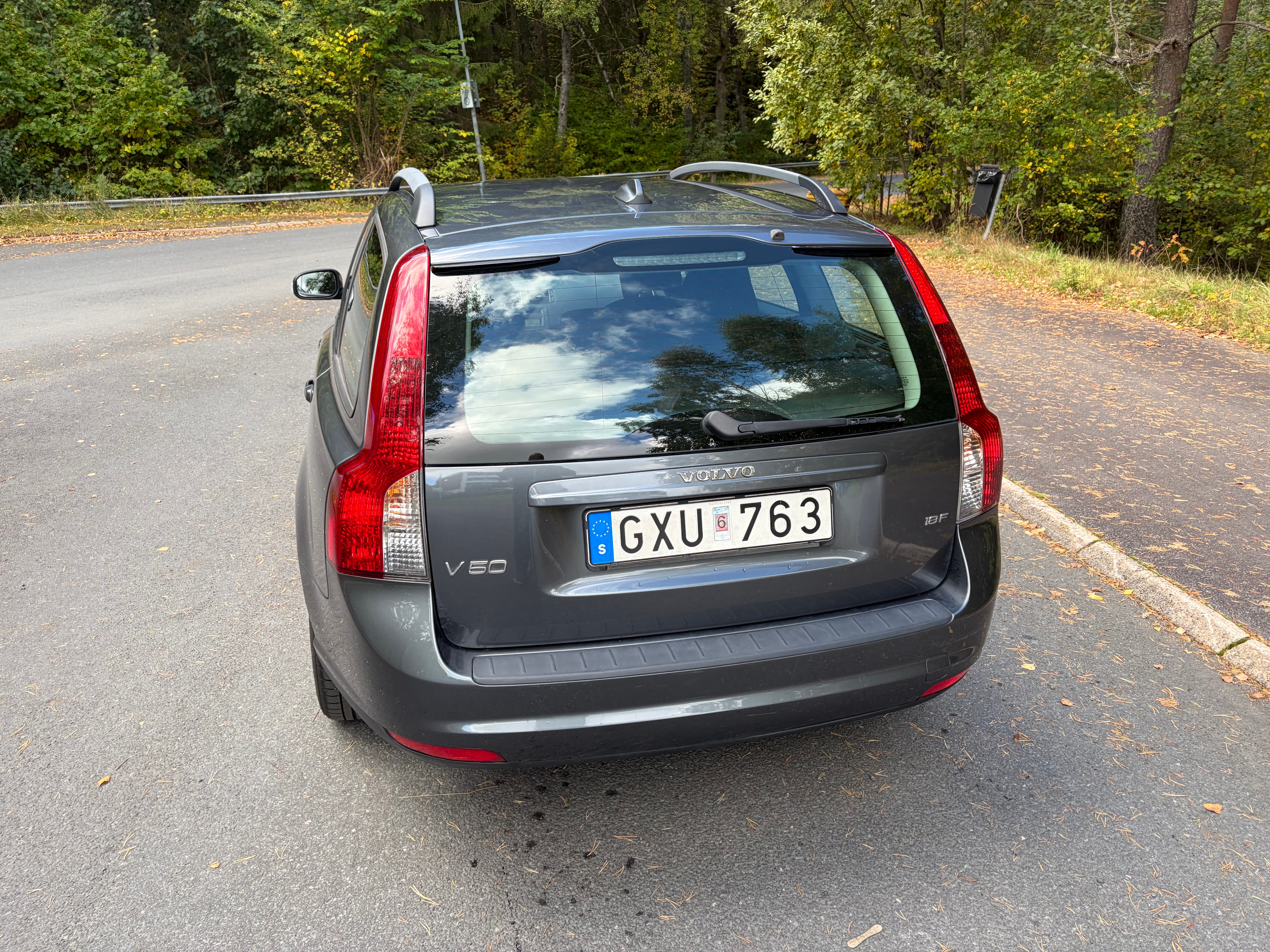 Volvo V50 1.8F Manuell 2008, bild 3/4