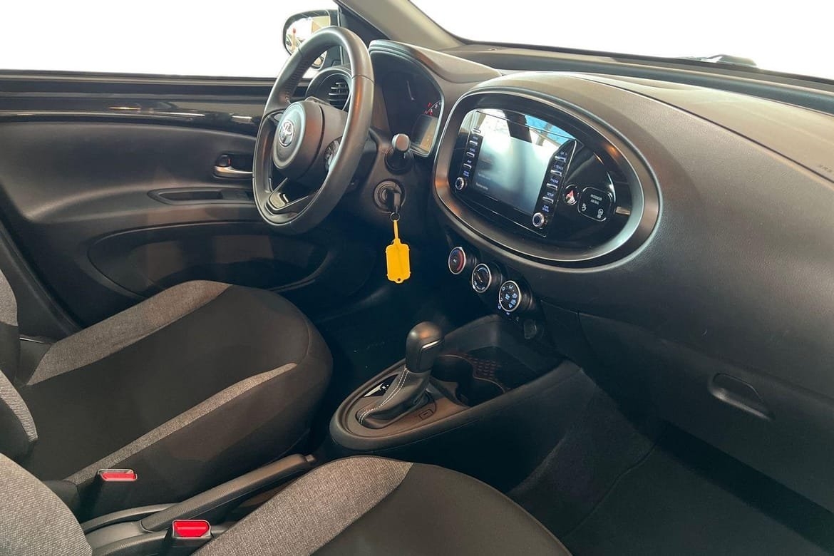 Toyota Aygo X 1.0 S-CVT PLAY 2023, bild 7/10