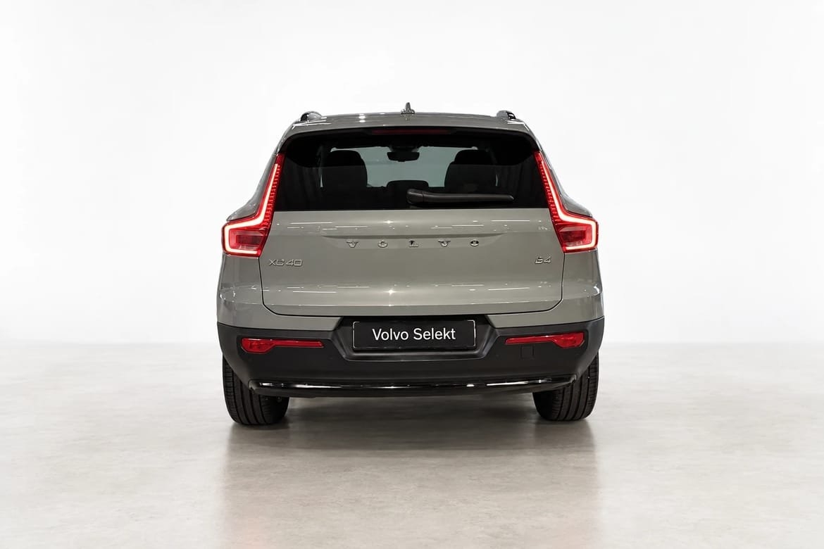 Volvo XC40 B4 FWD Bensin Plus Dark Läder 2025, kuva 5/10