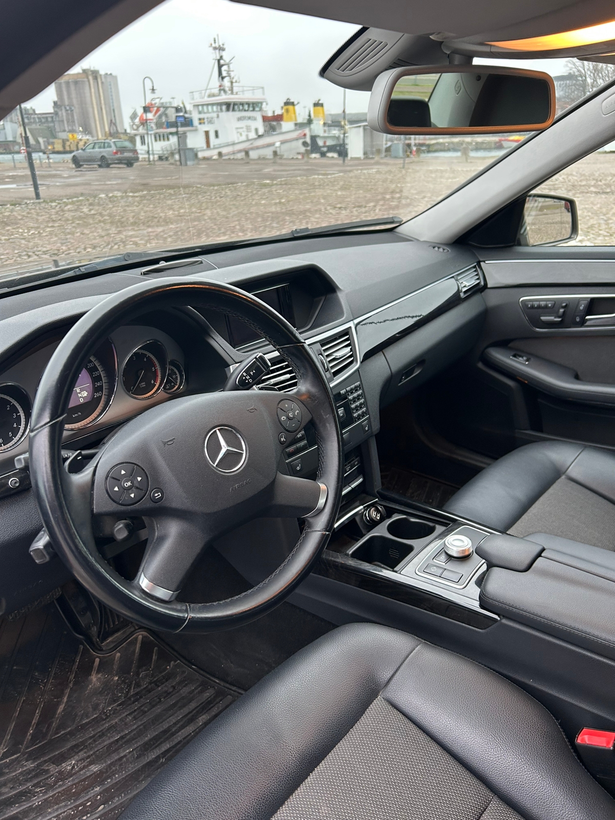 Mercedes-Benz E 2010, bild 4/4
