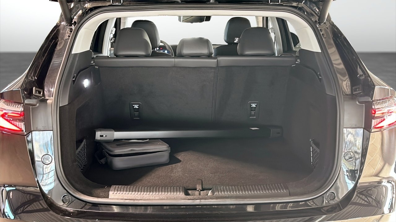 MG HS LUX PHEV 1.5T AT (BLACK) 2024, photo 7/9