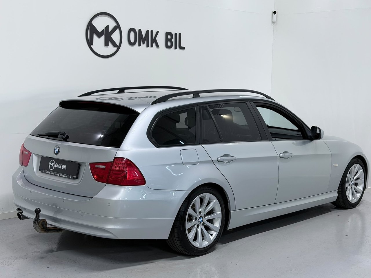 BMW 320 2010, bild 3/10