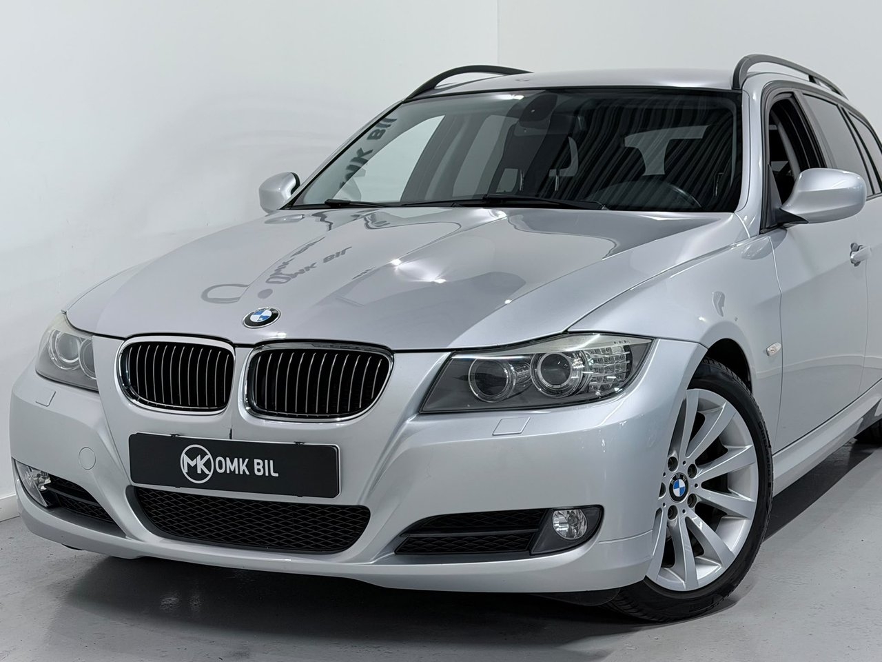 BMW 320 2010, bild 7/10
