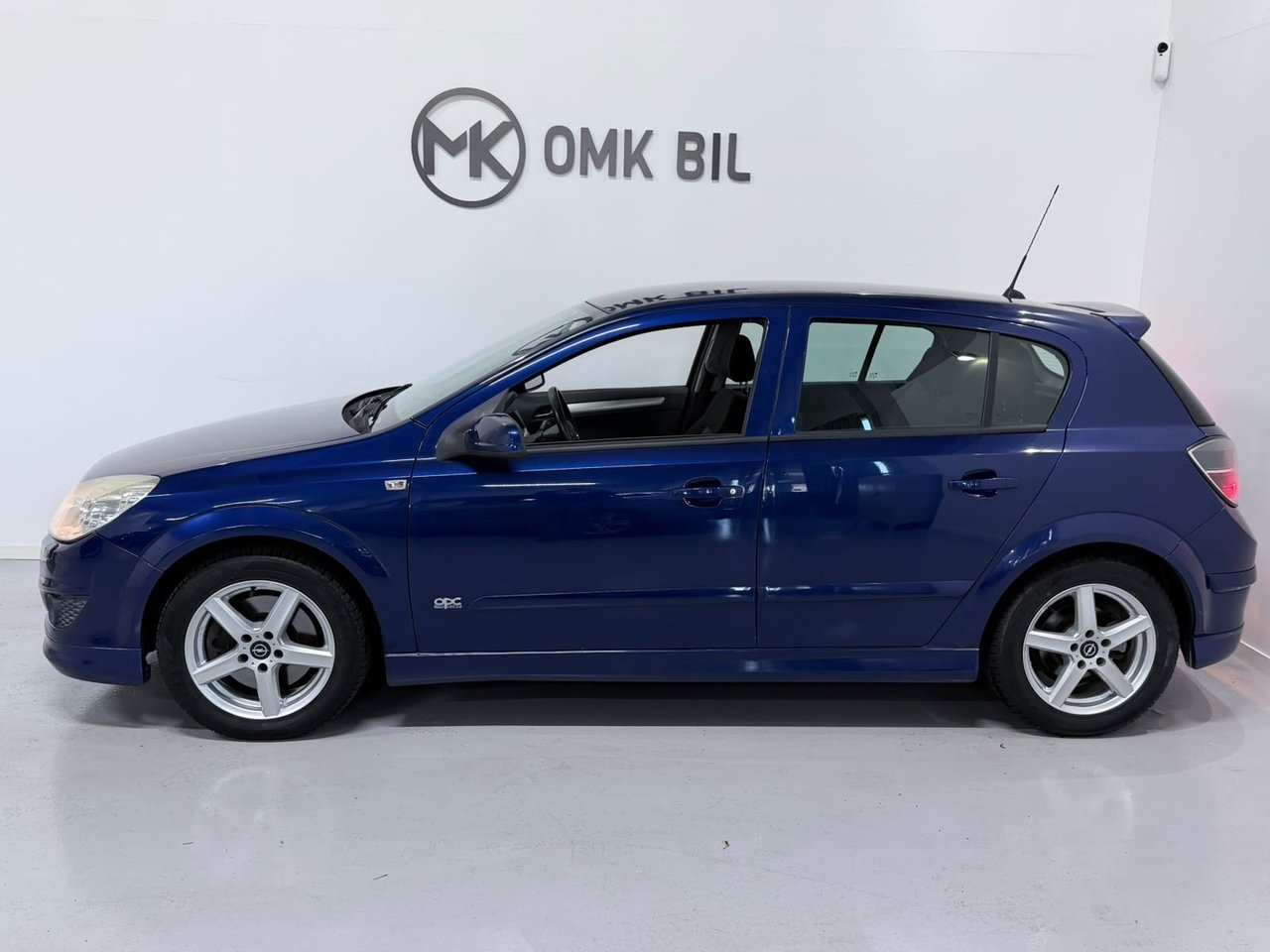 Opel Astra 1.9 CDTI ECOTEC 8v /Nyservad 2008, kuva 5/10