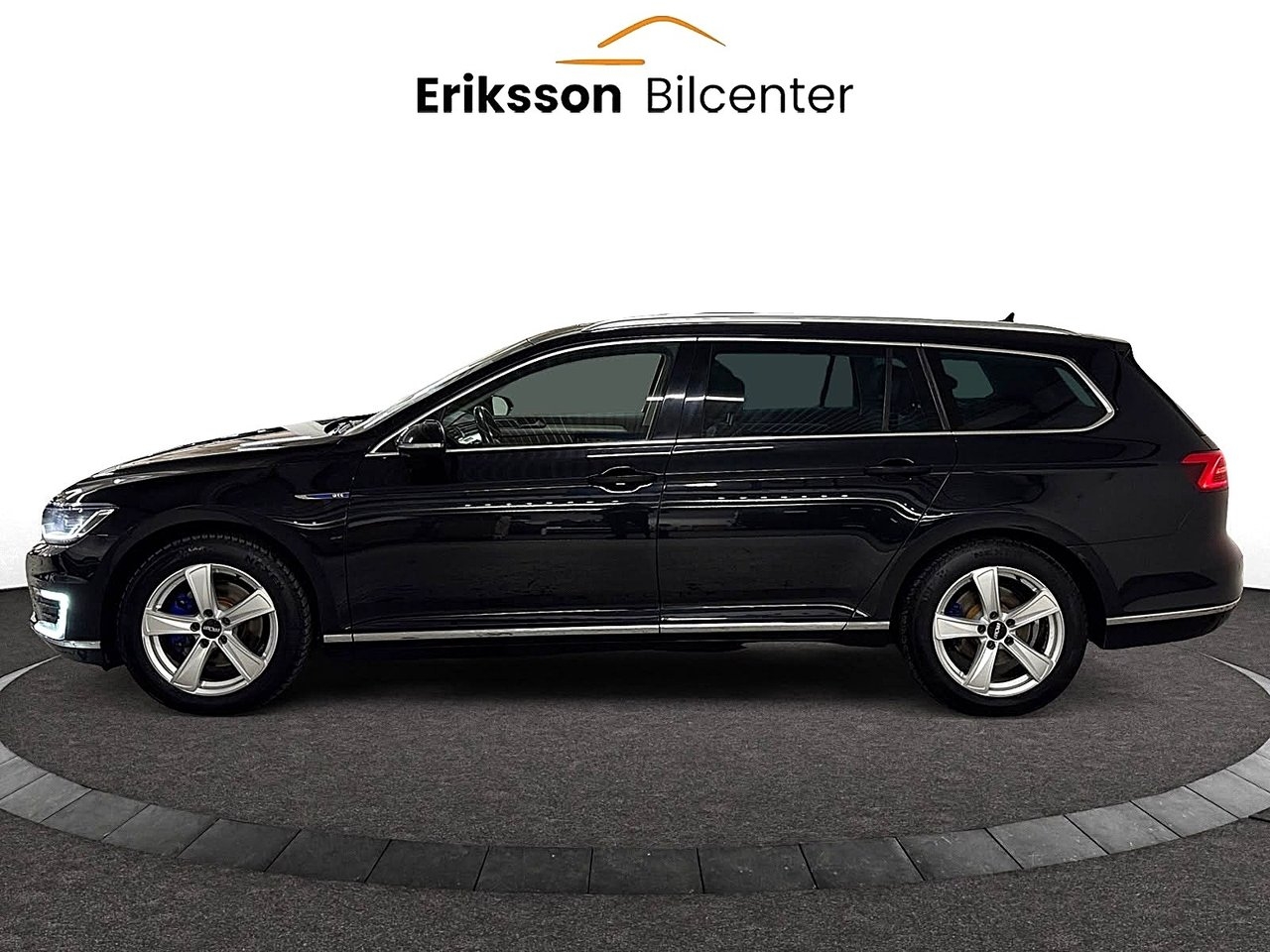 Volkswagen Passat 2017, bild 7/10