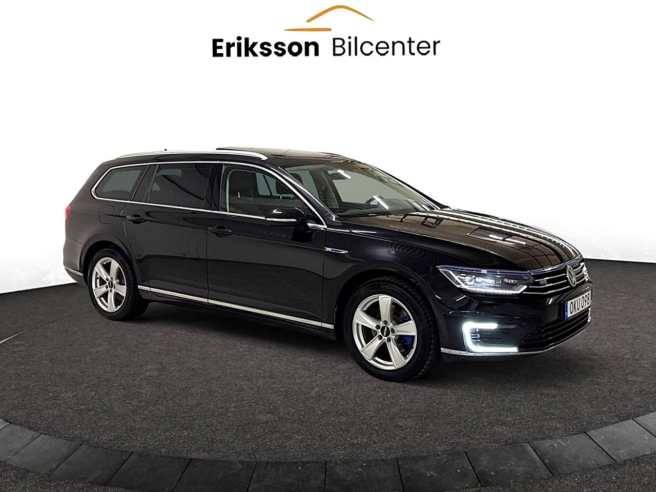 Volkswagen Passat 2017, bild 2/10