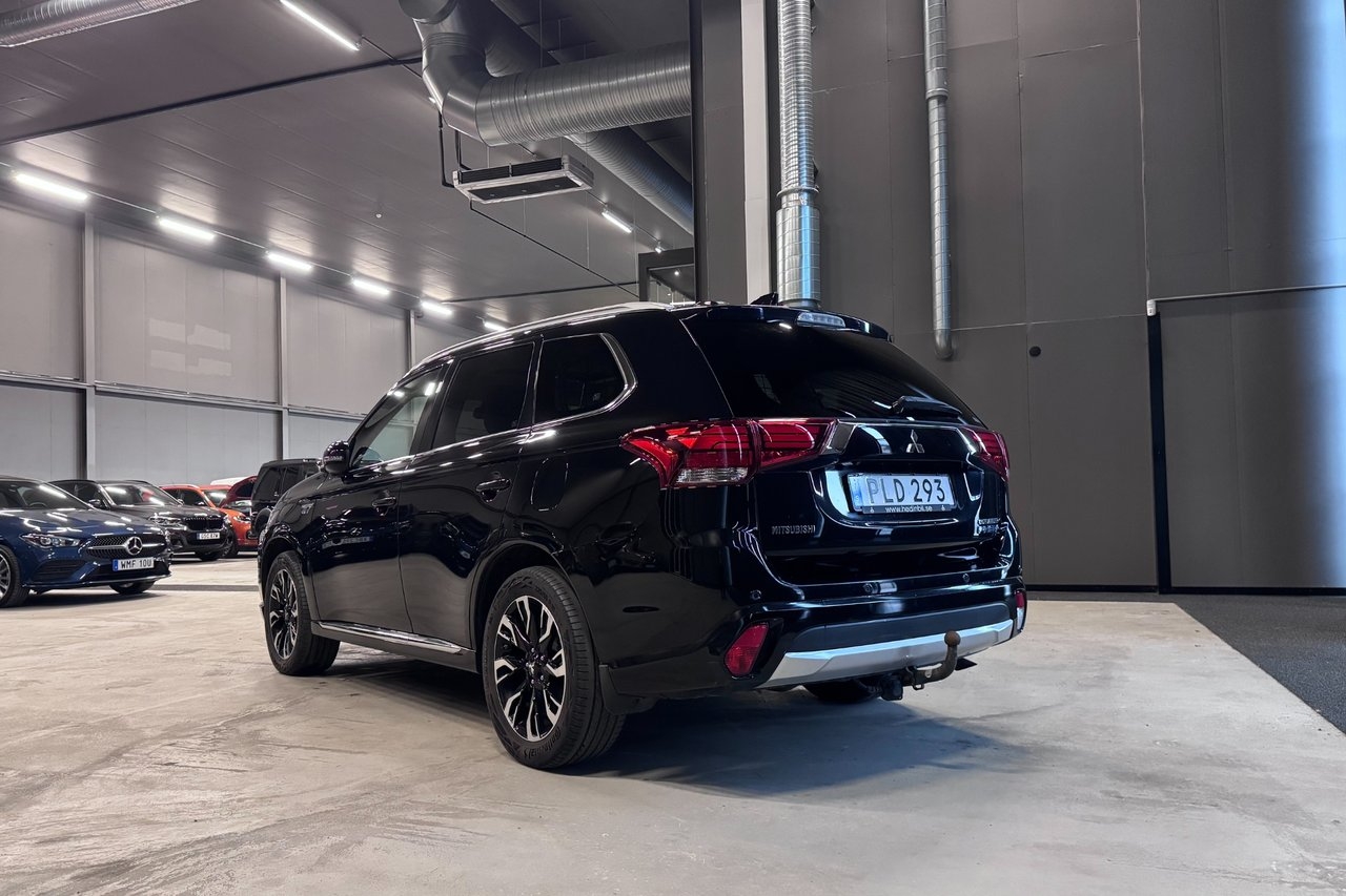 Mitsubishi Outlander PHEV CVT Business 2017, bild 4/10