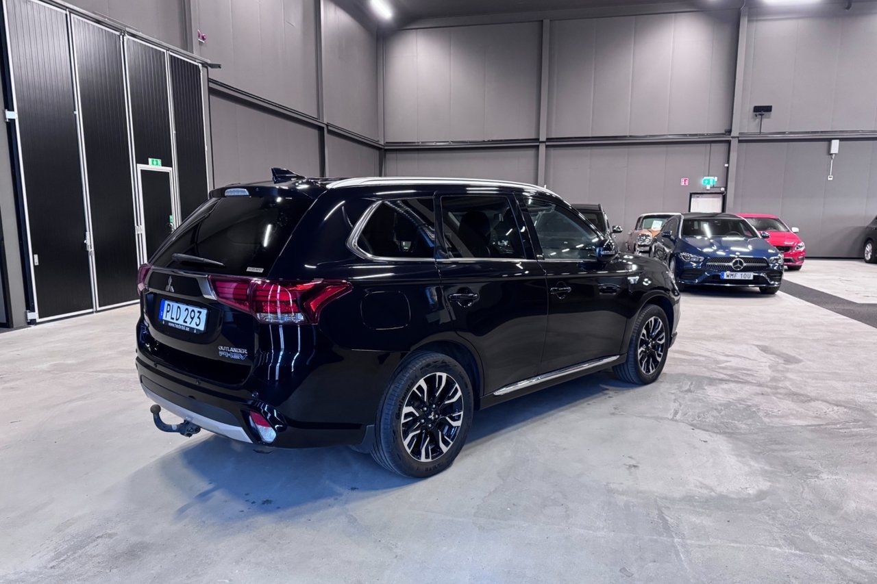 Mitsubishi Outlander PHEV CVT Business 2017, bild 6/10