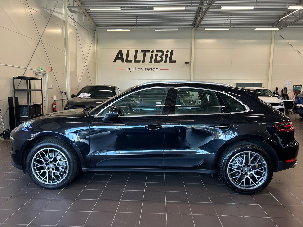 Porsche Macan S PDK 340hk Pano 2018, bild 4/10