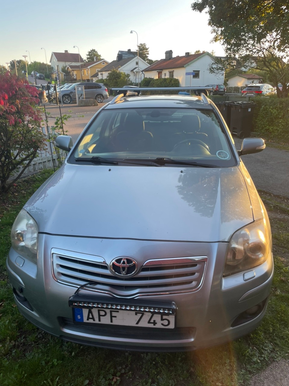 Toyota Avensis 2008, bild 4/8