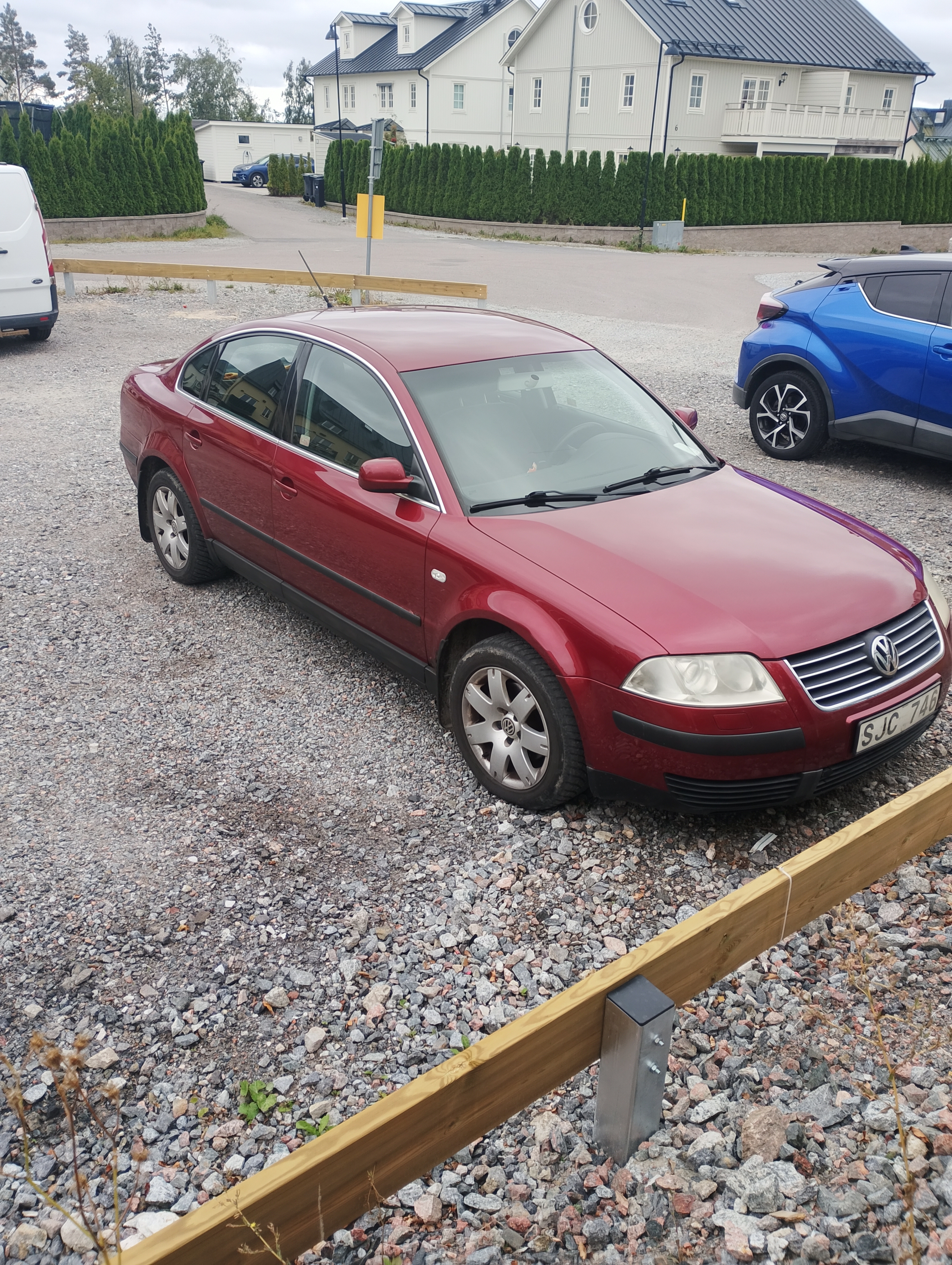 Volkswagen Passat 1.8 T Manuell 2001, kuva 2/6