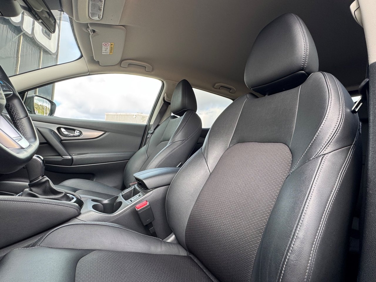 Nissan Qashqai 2021, bild 4/10