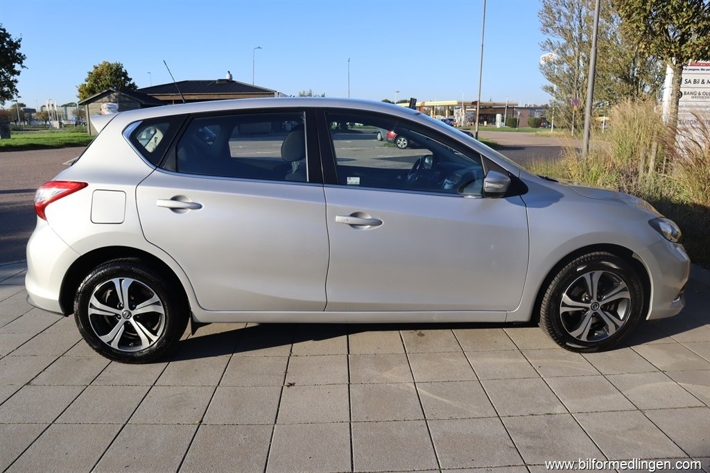 Nissan Pulsar 1.2 DIG-T 5-door 115hk Aut 2017, bild 6/10