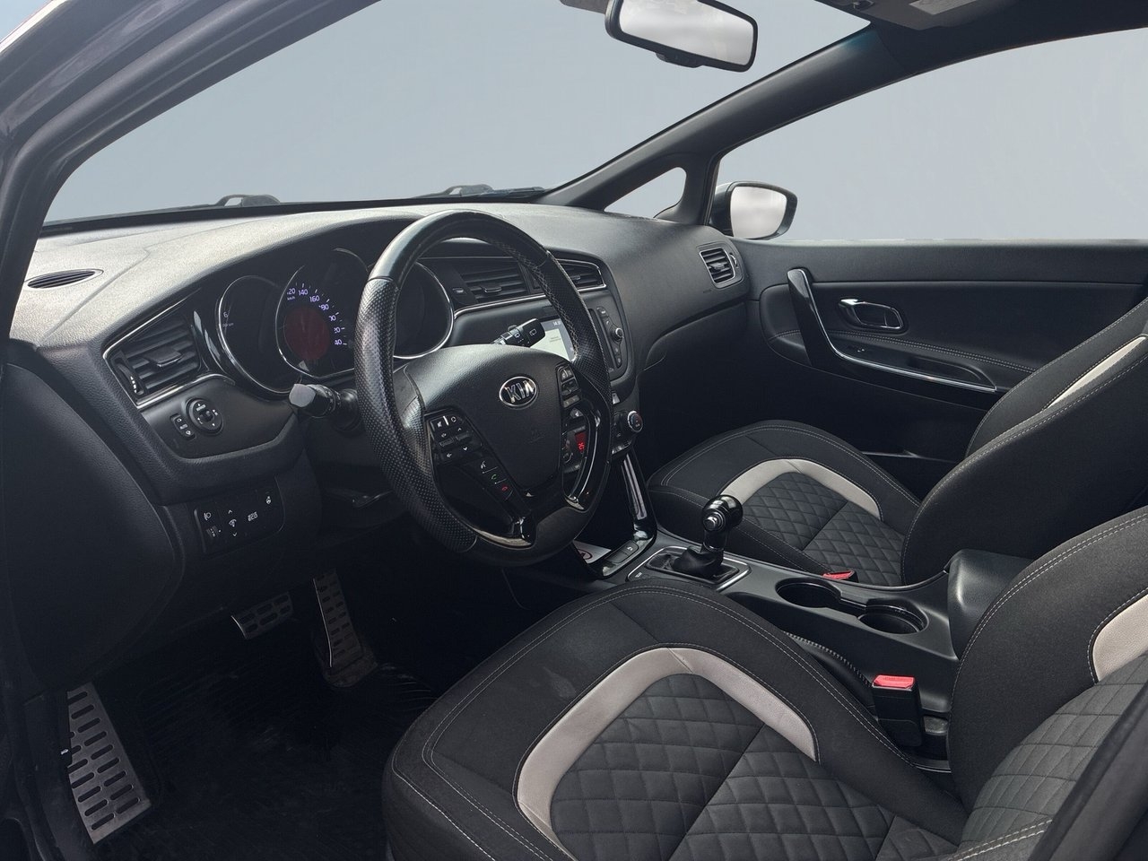 Kia Ceed CRDi GT-Line SoV-Däck/Rattvärm 2017, bild 7/21