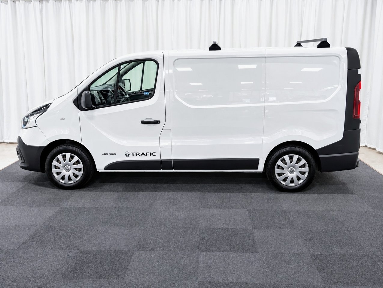 Renault Trafic Skåpbil 2.9t 1.6 dCi 2017, bild 2/10