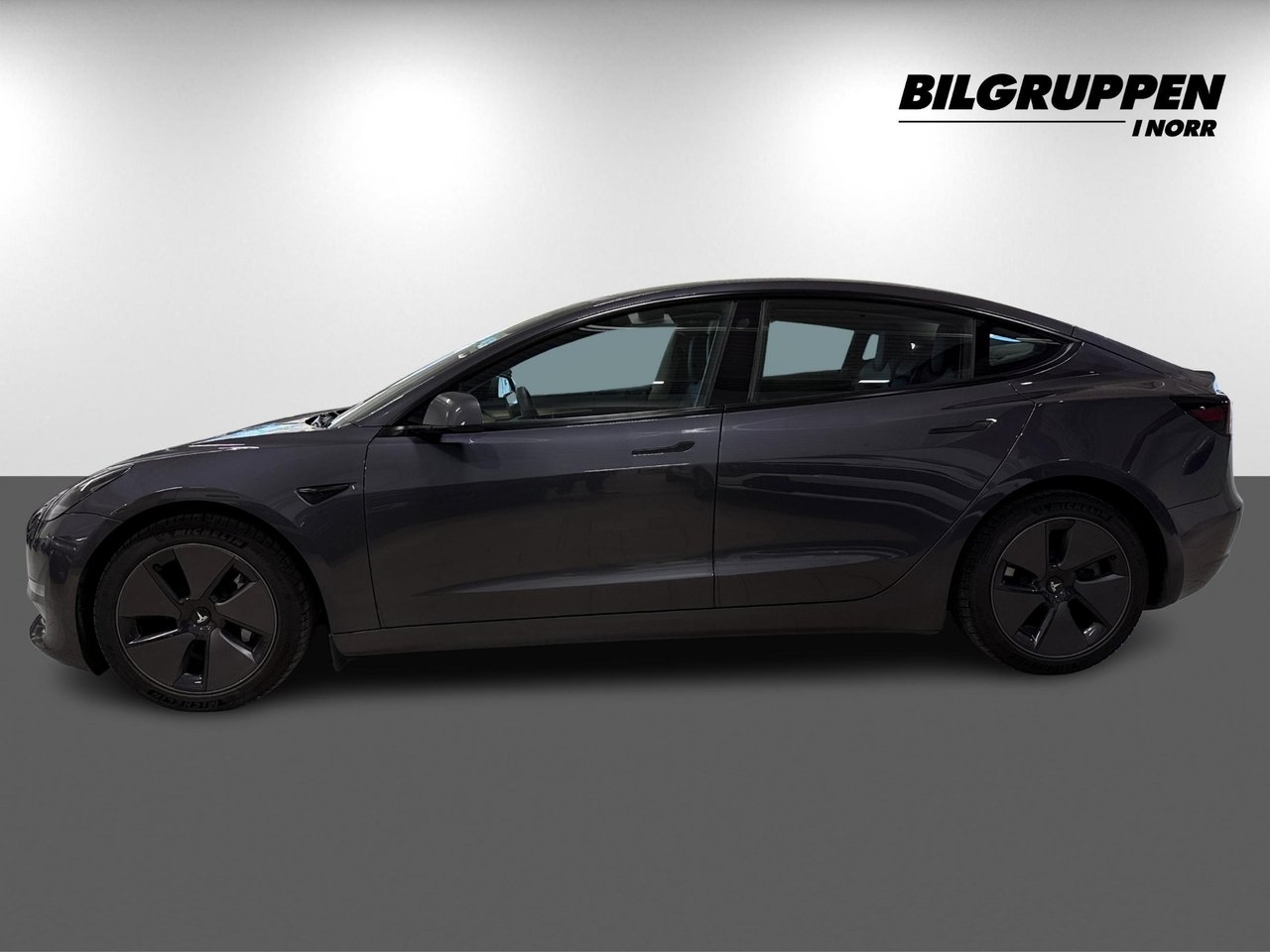 Tesla Model 3 2022, bild 4/10