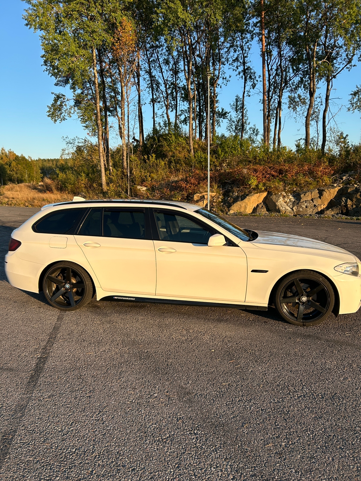 BMW 520 d Touring Steptronic 2012, kuva 6/10