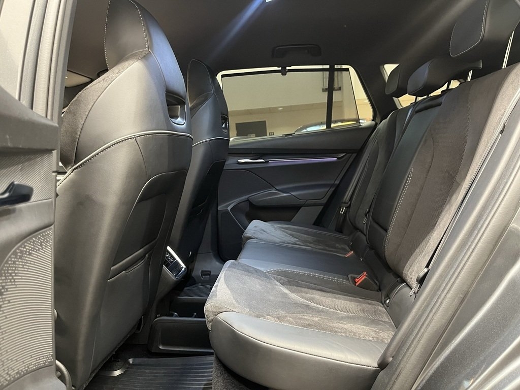 Skoda Enyaq 2023, bild 7/10