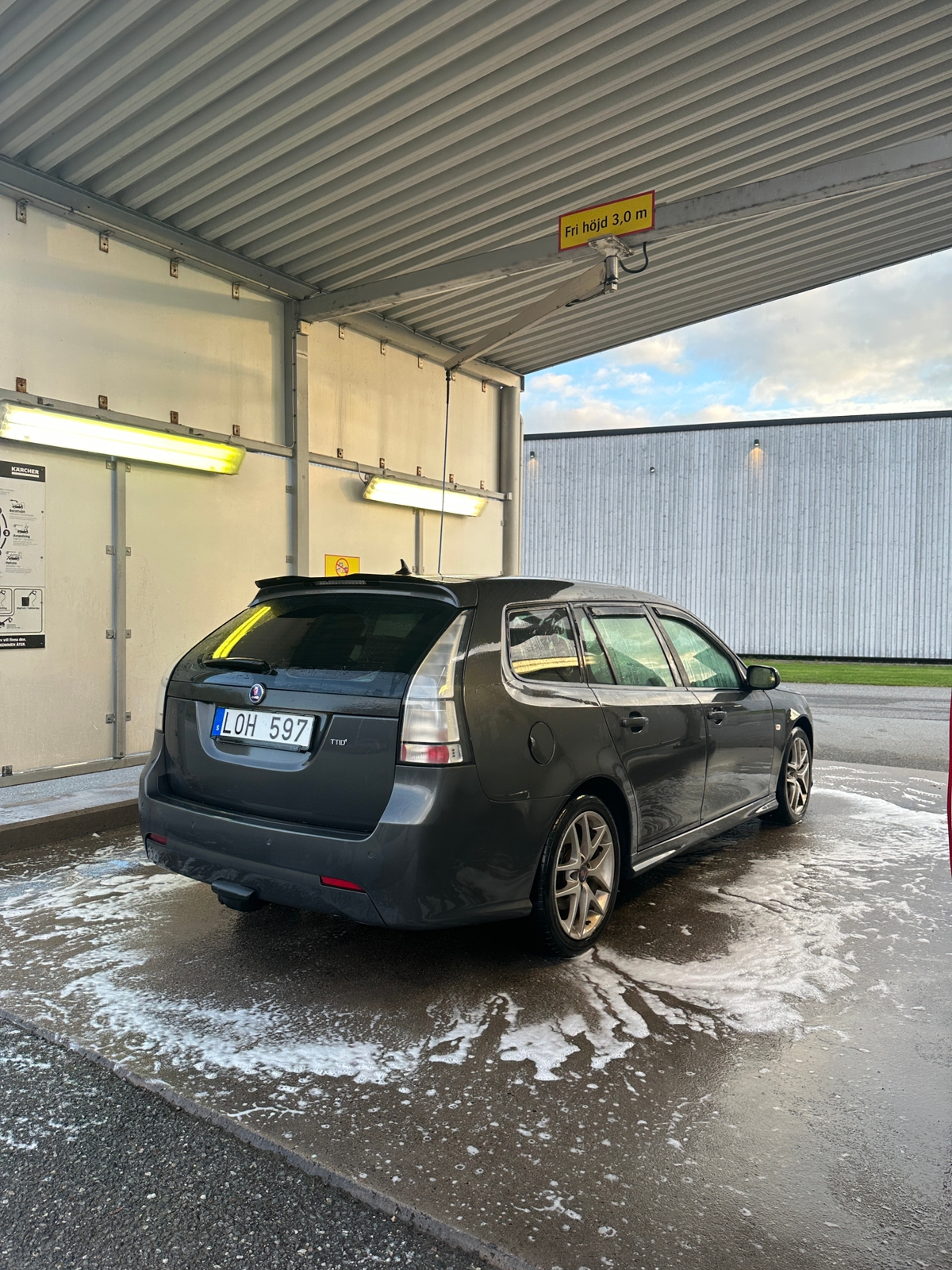 Saab 9-3 SportCombi 1.9 TTiD Automatisk 2011, kuva 5/9