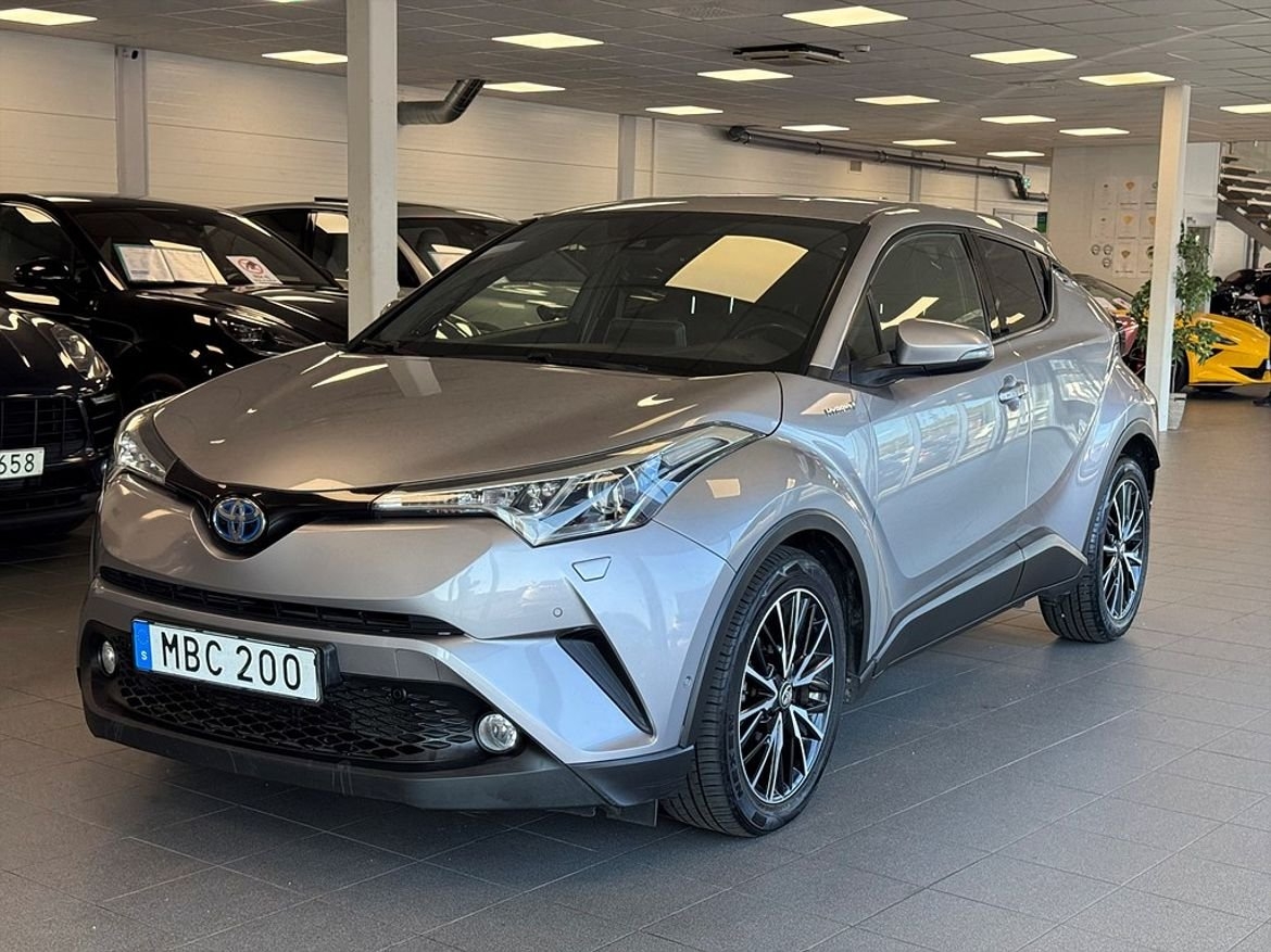 Toyota C-HR Hybrid CVT Executive 2017, bild 6/10