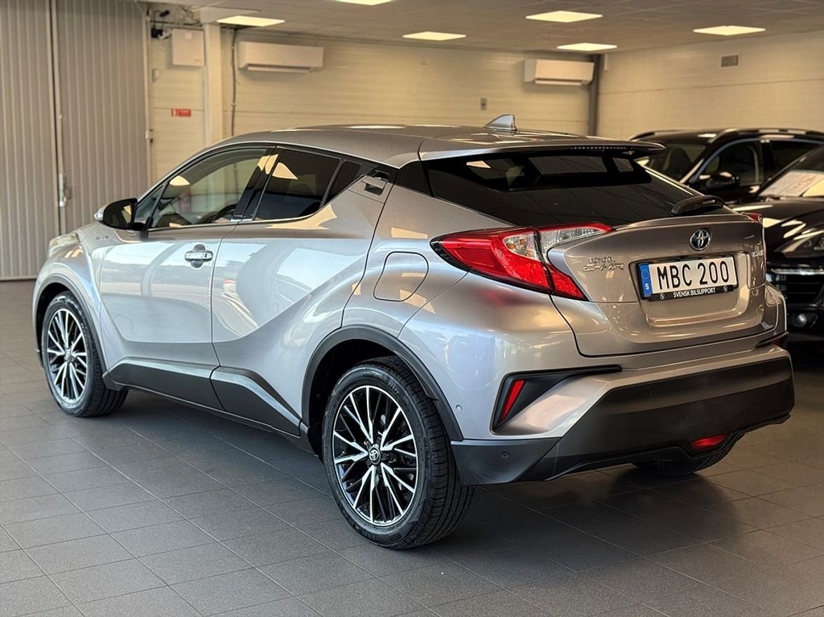 Toyota C-HR Hybrid CVT Executive 2017, bild 5/10