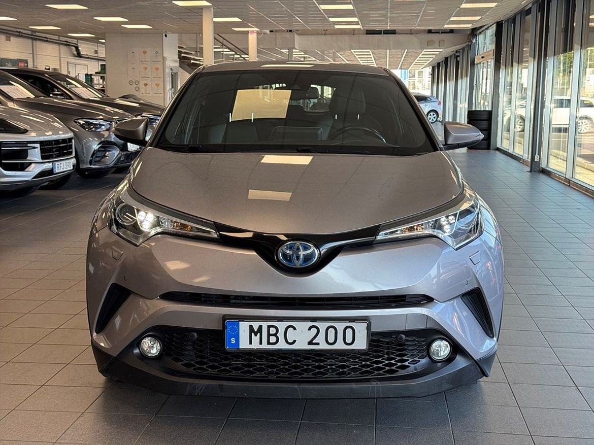 Toyota C-HR Hybrid CVT Executive 2017, bild 7/10