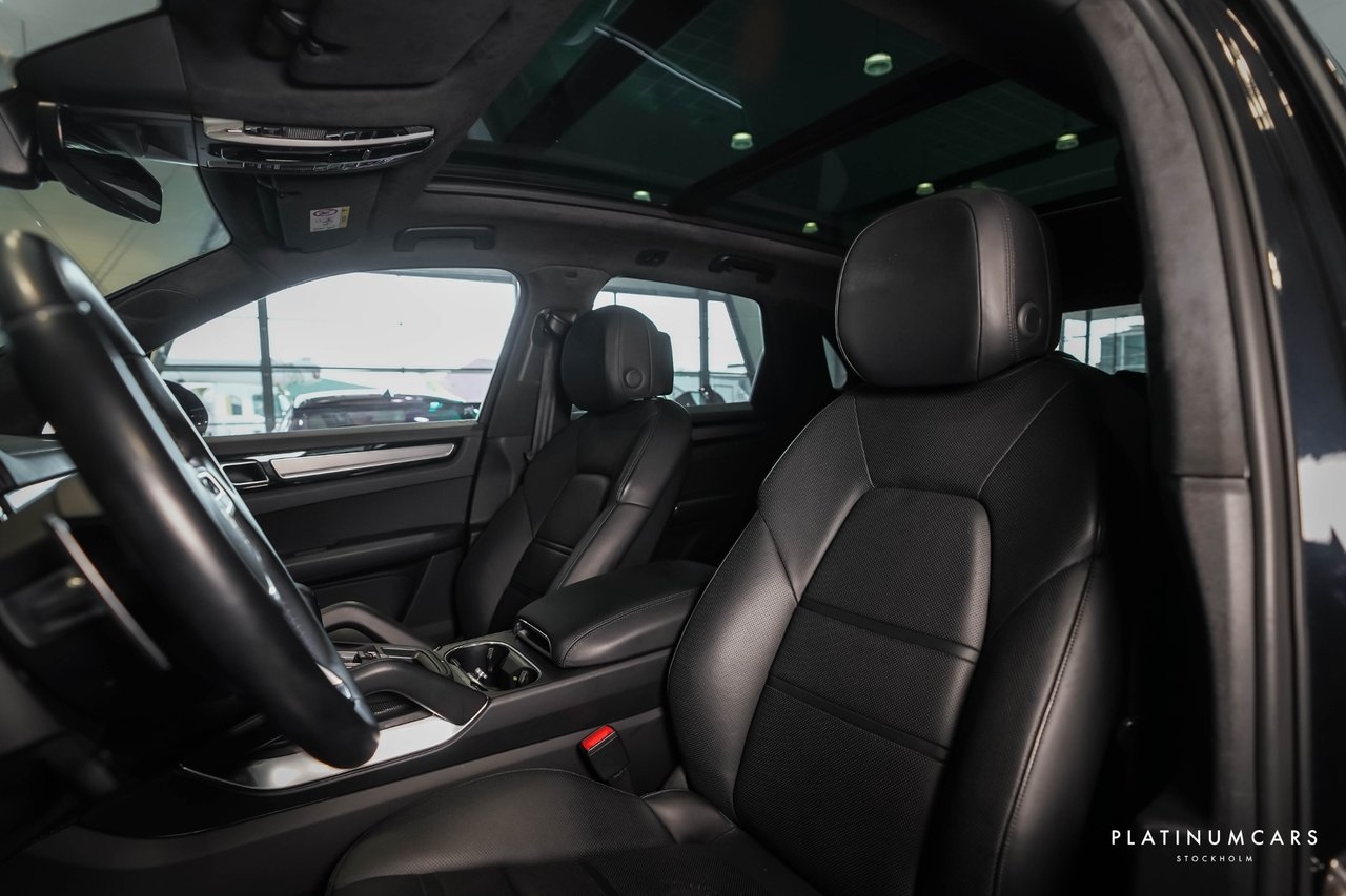 Porsche Cayenne Turbo V8 550hk 2018, bild 7/20