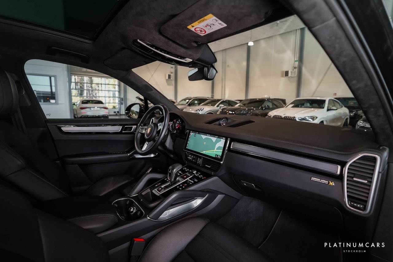 Porsche Cayenne Turbo V8 550hk 2018, bild 5/20