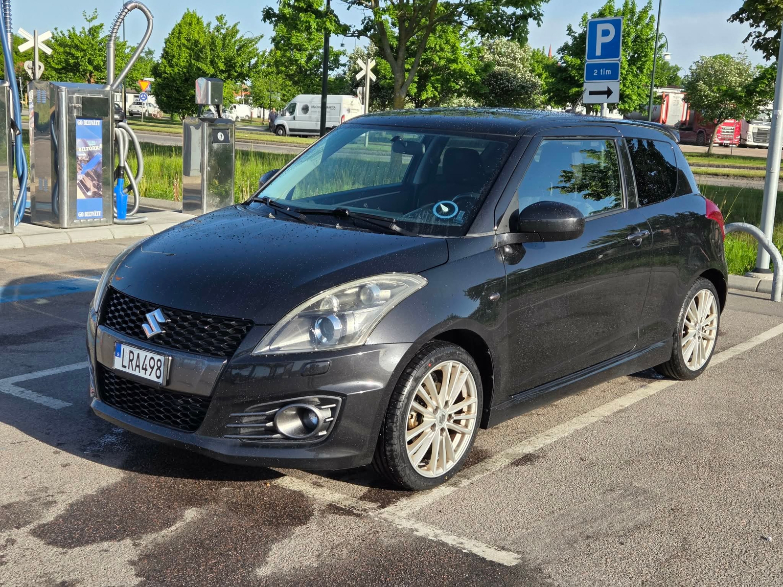 Suzuki Swift 2012, bild 2/8
