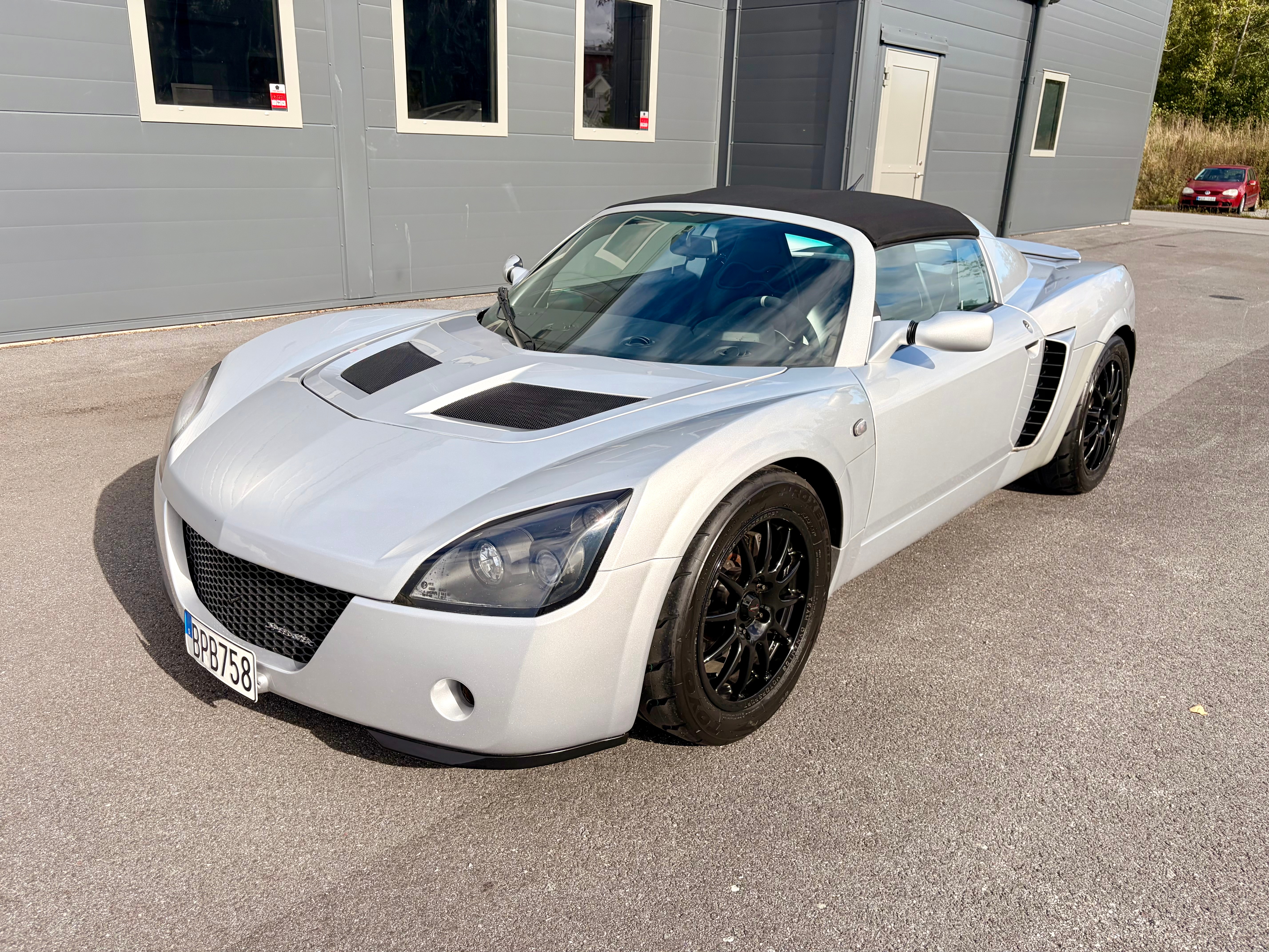 Opel Speedster 2.0 Manuell Turbo 300hk 2003, bild 2/10
