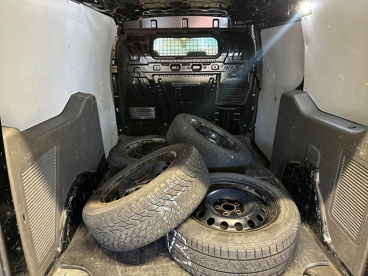 Ford Transit Connect 2020, bild 7/10