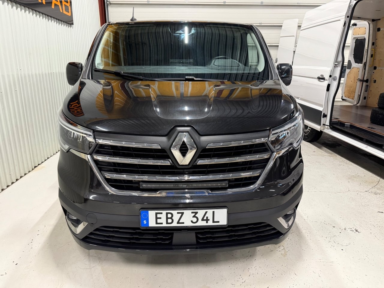 Renault Trafic 2022, bild 6/10