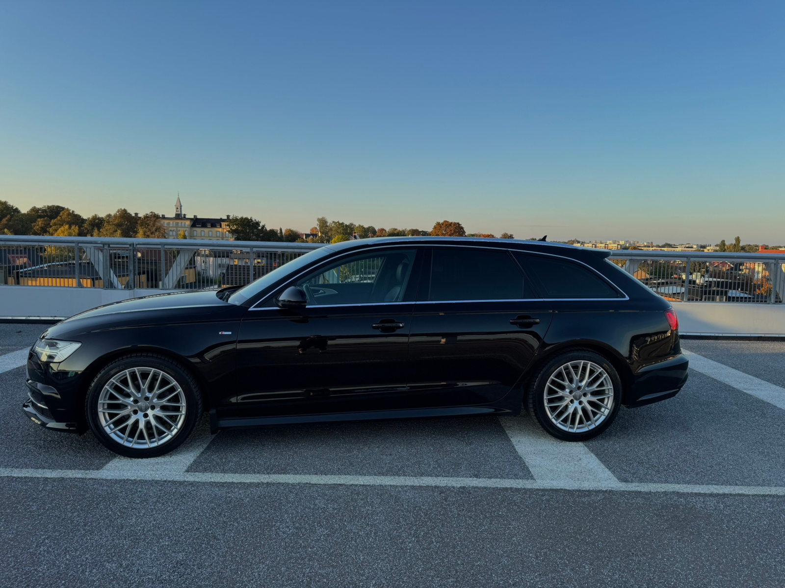 Audi A6 Avant 2.0 TDI quattro S Tronic 2018, bild 2/10