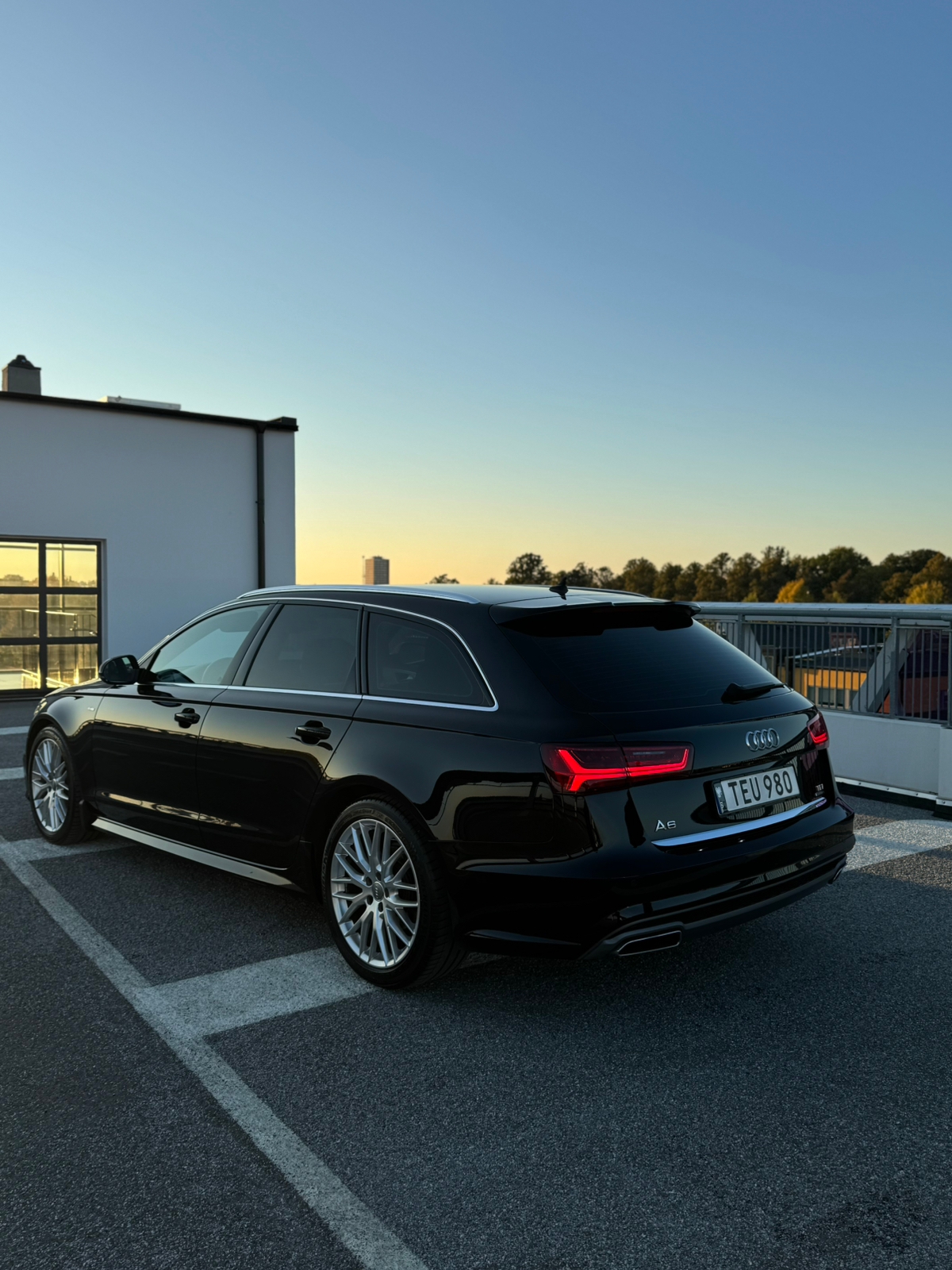 Audi A6 Avant 2.0 TDI quattro S Tronic 2018, bild 4/10
