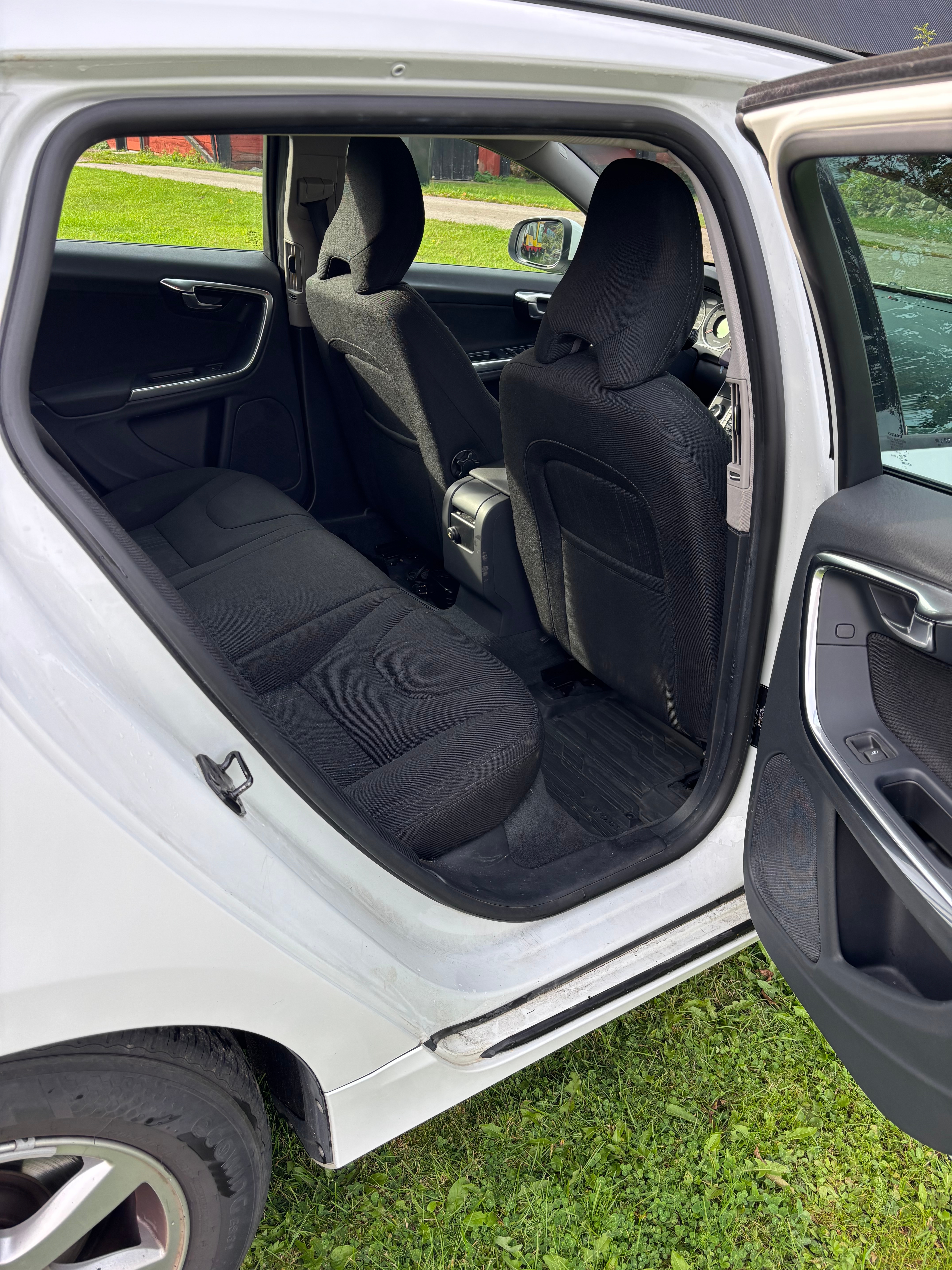 Volvo V60 T3 Manuell 2013, bild 7/9